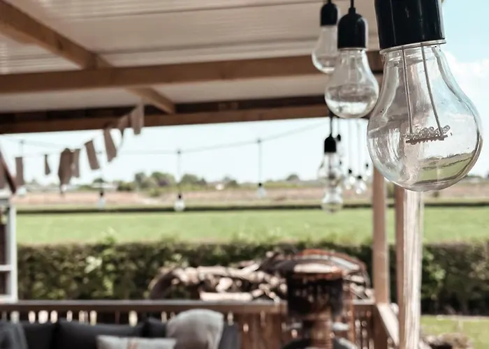 Buitenhuys In De Betuwe شقة